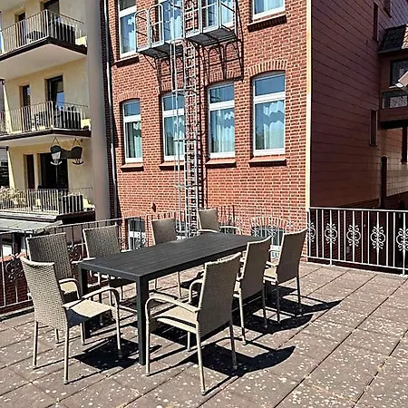 City Hotel Hameln 2*