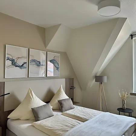 City Hotel Hameln 2*